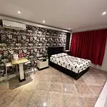 Sense Motel (Adults Only)